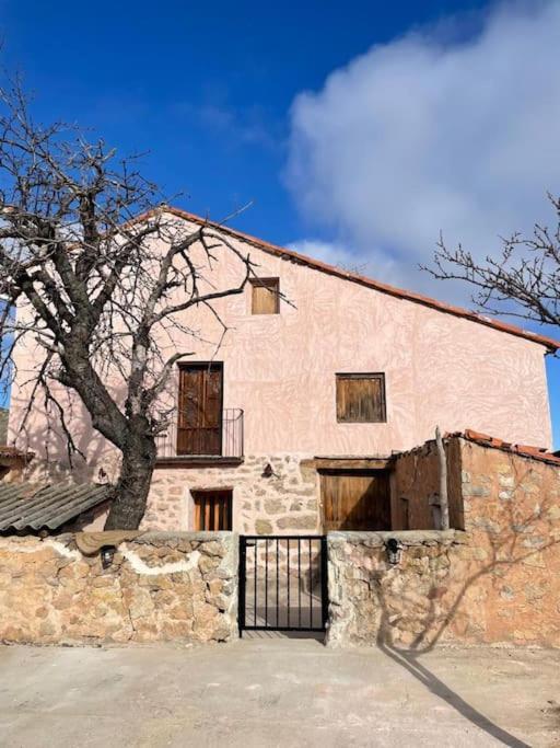 Villa Acogedora Casa Con Patio-Parking Albarracín Esterno foto