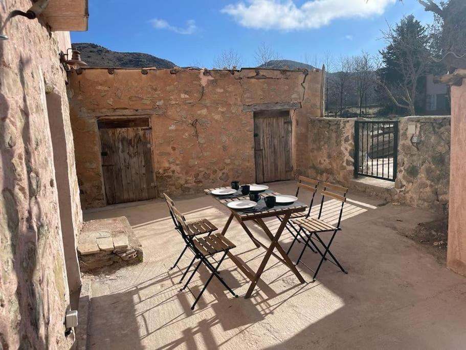 Villa Acogedora Casa Con Patio-Parking Albarracín Esterno foto