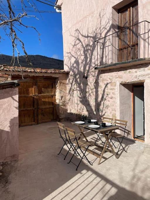 Villa Acogedora Casa Con Patio-Parking Albarracín Esterno foto